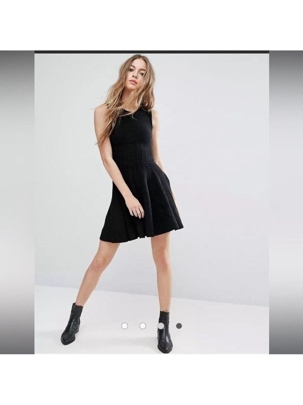 JOHN + JENN fit and flare sleeveless dress bodycon skater style black size small